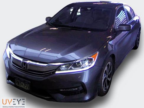 Used 2017 Honda Accord EX image 3