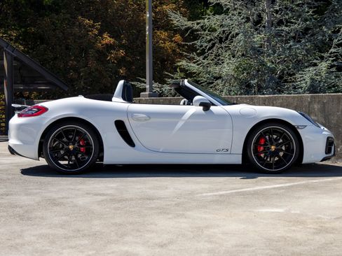 Certified 2015 Porsche Boxster GTS RWD image 11