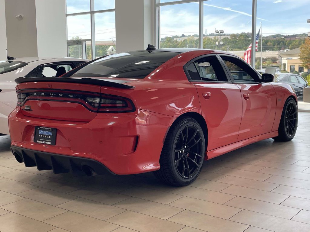 Used 2022 Dodge Charger Scat Pack w/ Daytona Edition Group RWD image 27