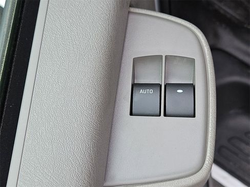 New 2025 Chevrolet Express 3500 w/ Power Convenience Package image 16