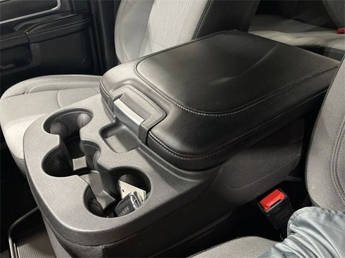 Used 2024 RAM 2500 Big Horn w/ Bed Utility Group image 25