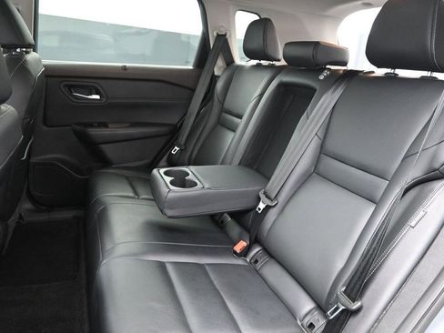 Used 2023 Nissan Rogue SL w/ SL Premium Package AWD/4WD image 14