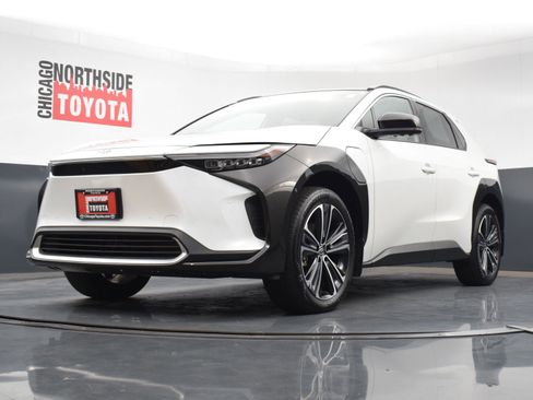 Used 2024 Toyota bZ4X Limited image 41