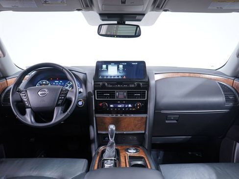 Used 2022 Nissan Armada SL image 10