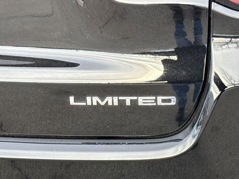 Used 2020 Jeep Compass Limited image 10