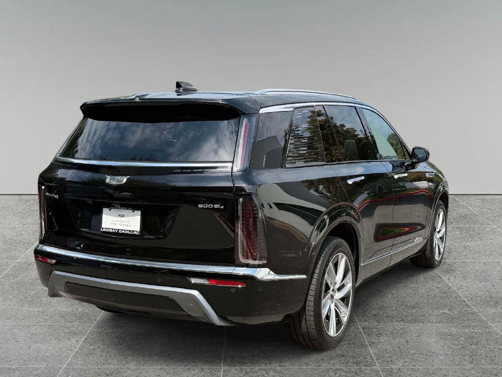 Certified 2026 Cadillac Vistiq Luxury AWD/4WD image 10