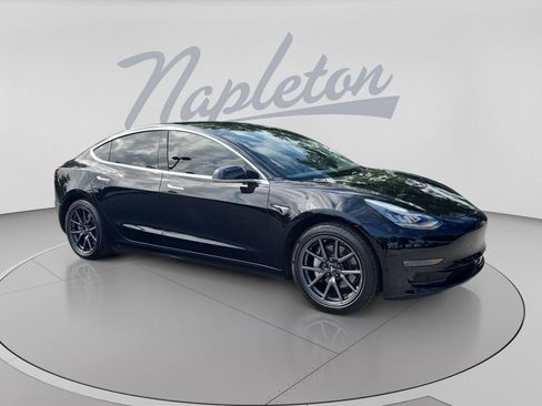 Used 2019 Tesla Model 3 Long Range AWD/4WD image 3