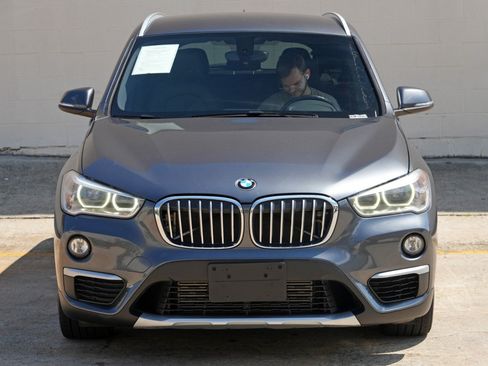 Used 2017 BMW X1 xDrive28i w/ Cold Weather Package AWD/4WD image 43