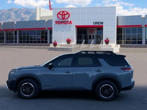 Used 2024 Nissan Pathfinder Rock Creek AWD/4WD image 6