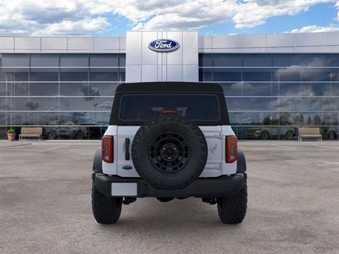 New 2026 Ford Bronco Outer Banks w/ Sasquatch Package AWD/4WD image 5