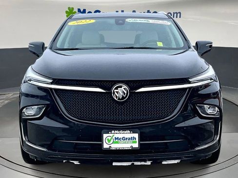 Used 2022 Buick Enclave Essence w/ Experience Buick Package image 2