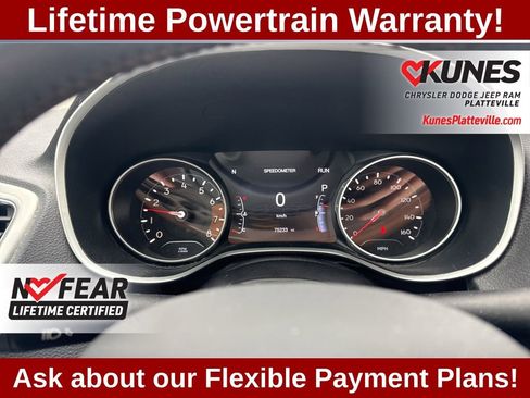 Used 2019 Jeep Compass Latitude w/ Popular Equipment Group FWD image 15