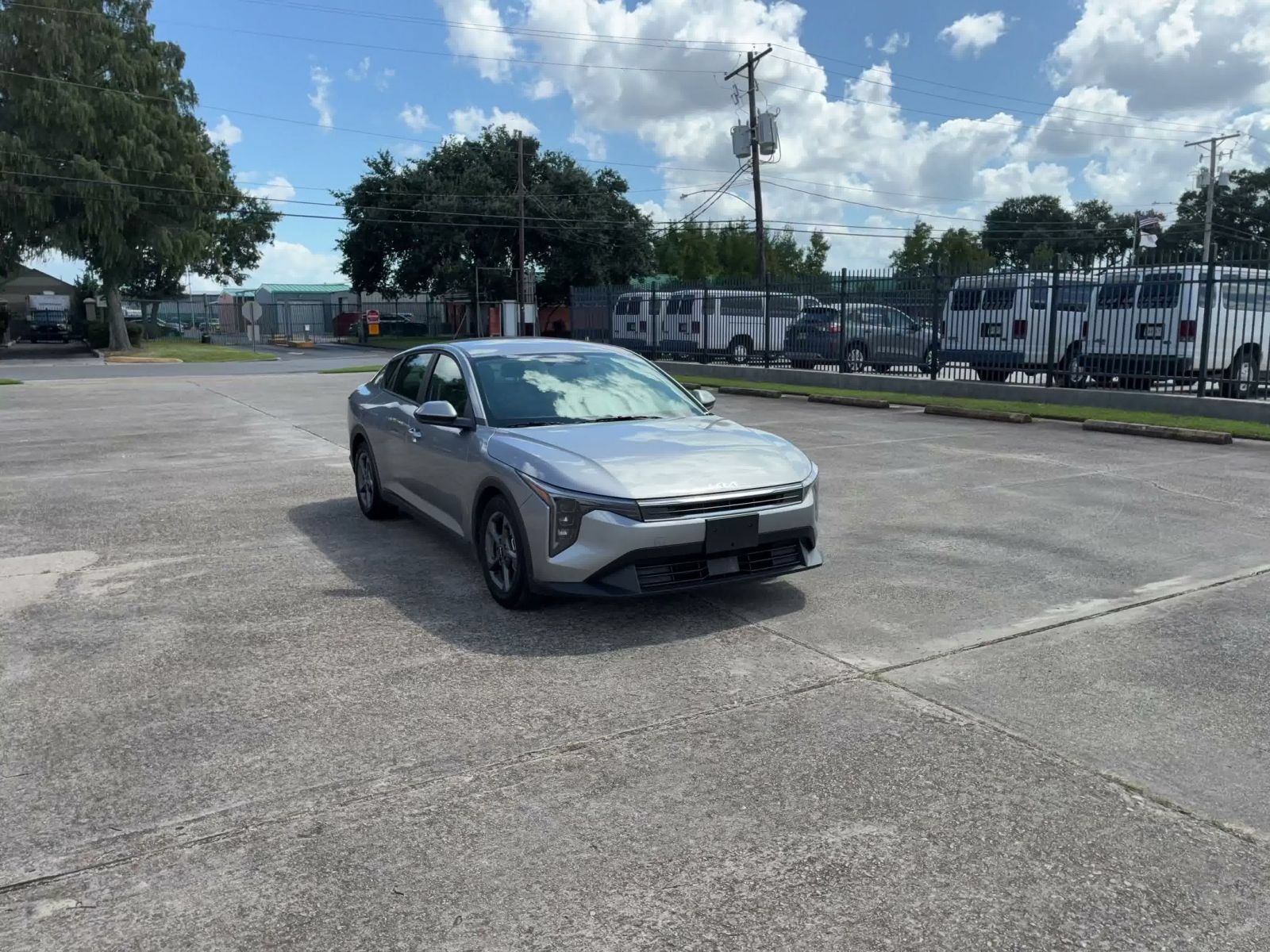 Used 2026 Kia K4 FWD image 3