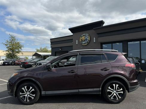 Used 2017 Toyota RAV4 LE w/ Carpet Mat Package AWD/4WD image 2