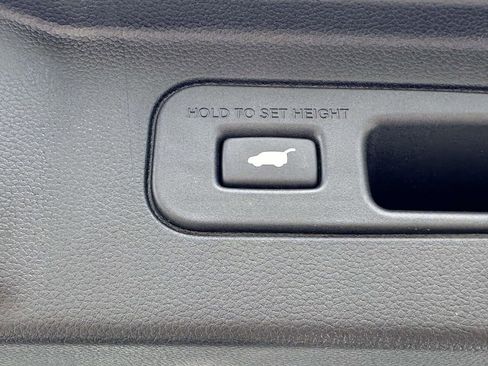 Certified 2024 Honda Pilot EX-L image 10