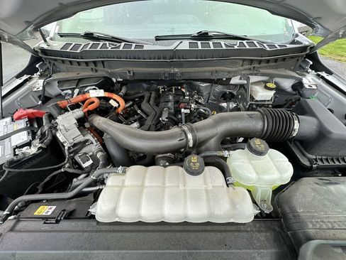 Used 2024 Ford F150 Platinum AWD/4WD image 25