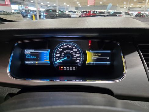 Used 2018 Ford Taurus SEL w/ Equipment Group 201A image 28