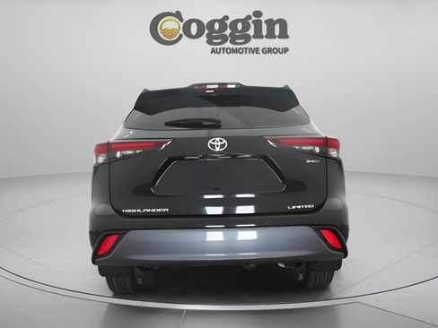New 2026 Toyota Highlander Limited AWD/4WD image 14