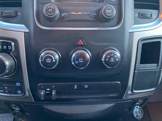 Used 2016 RAM 1500 Classic SLT AWD/4WD image 22