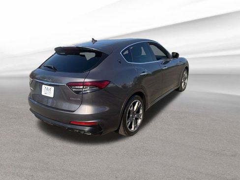 Used 2023 Maserati Levante Modena AWD/4WD image 8