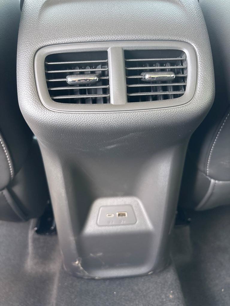 Used 2025 Buick Envision Preferred AWD/4WD image 17