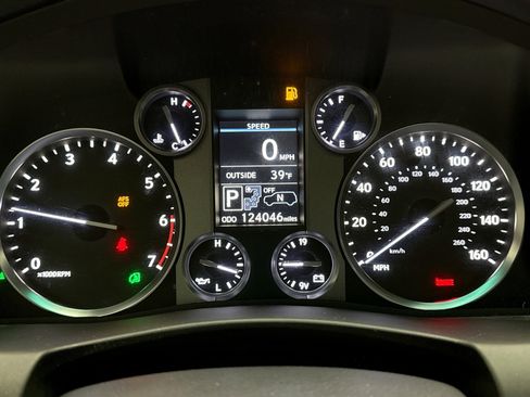 Used 2013 Lexus LX 570 4WD image 13