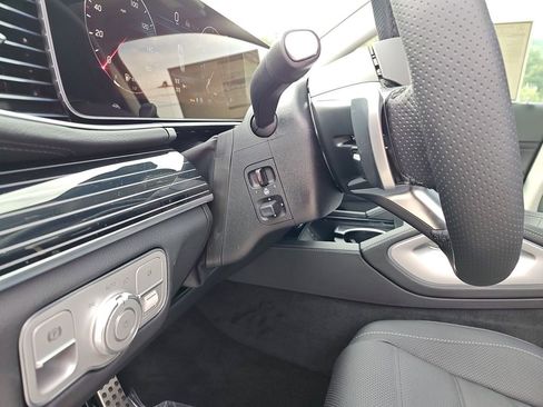 New 2026 Mercedes-Benz GLS 450 4MATIC image 20