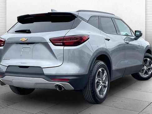 Used 2024 Chevrolet Blazer LT FWD image 13