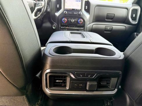 Used 2019 Chevrolet Silverado 1500 LTZ AWD/4WD image 15