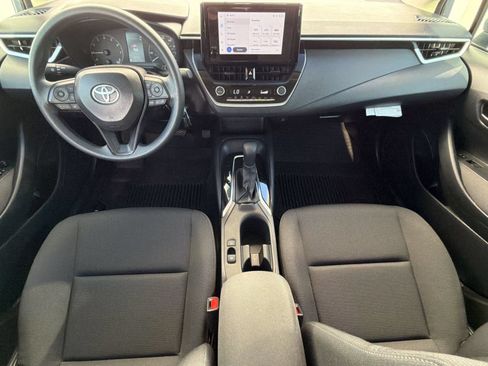 Certified 2025 Toyota Corolla LE FWD image 16