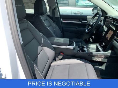 New 2026 GMC Terrain Denali image 28