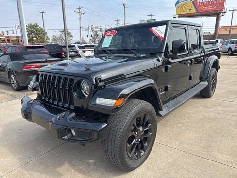Used 2022 Jeep Gladiator Overland image 3