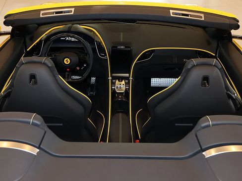 Certified 2025 Ferrari Roma Spider RWD image 65