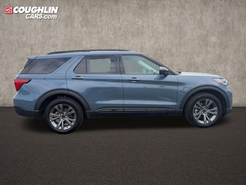 New 2026 Ford Explorer Active w/ Active Comfort Package AWD/4WD image 11