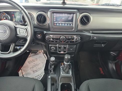 Used 2021 Jeep Gladiator Sport AWD/4WD image 13