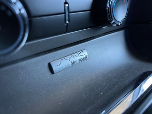 Used 2013 Ford Mustang Coupe image 21