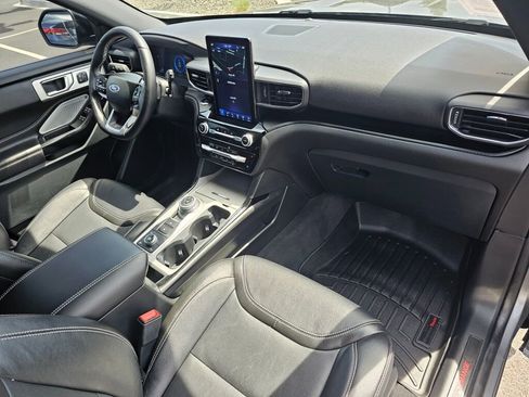 Used 2022 Ford Explorer ST w/ Equipment Group 401A AWD/4WD image 15
