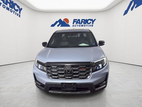 Used 2025 Honda Ridgeline TrailSport image 5