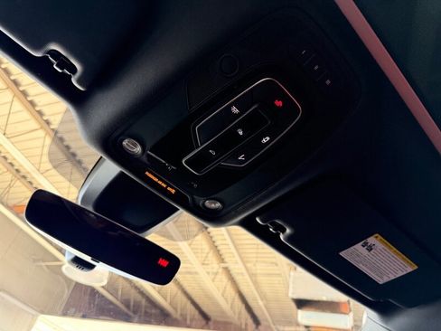 Used 2018 Audi SQ5 Prestige w/ Prestige Package image 33