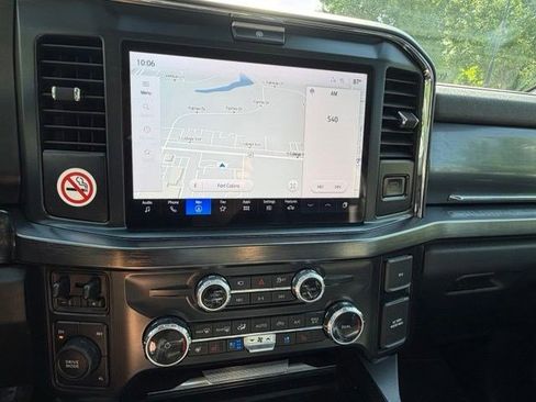 Used 2025 Ford F250 Lariat AWD/4WD image 21