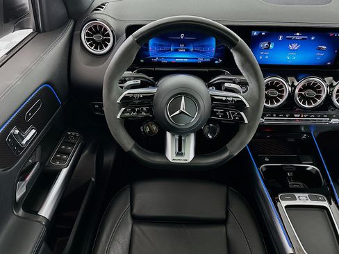 Used 2024 Mercedes-Benz GLA 35 AMG 4MATIC image 22