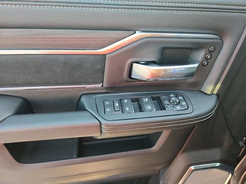 New 2026 RAM 3500 Laramie AWD/4WD image 12