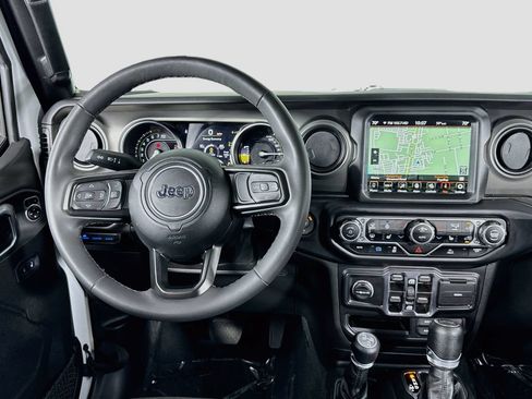 Used 2023 Jeep Wrangler Unlimited w/ Cold Weather Group AWD/4WD image 14