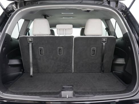 Used 2017 Honda Pilot EX image 9