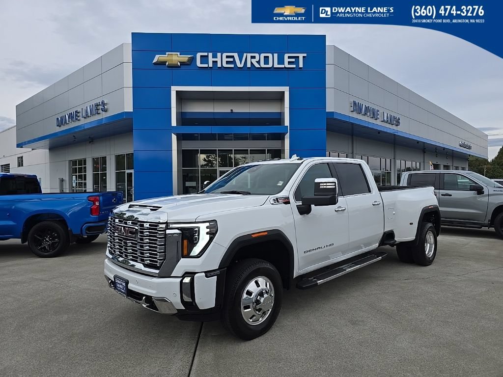 Used 2025 GMC Sierra 3500 Denali AWD/4WD image 1