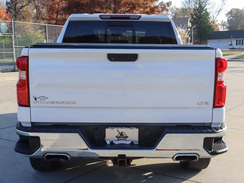 Used 2019 Chevrolet Silverado 1500 LTZ image 19