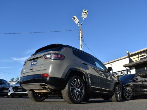 Used 2022 Jeep Compass Limited w/ Elite Group image 7