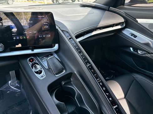 Used 2022 Chevrolet Corvette Stingray Preferred Cpe w/ Z51 Performance Package image 23