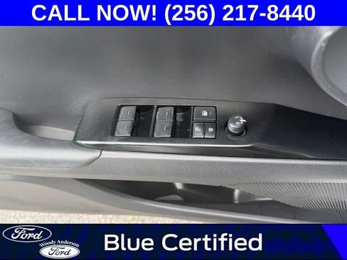 Used 2025 Toyota Camry SE FWD image 21