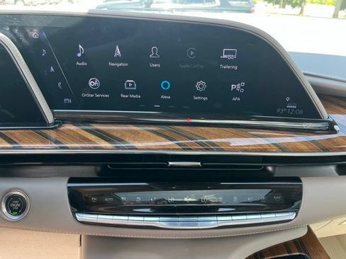 Certified 2023 Cadillac Escalade Premium Luxury Platinum w/ LPO, Radiant Package RWD image 23
